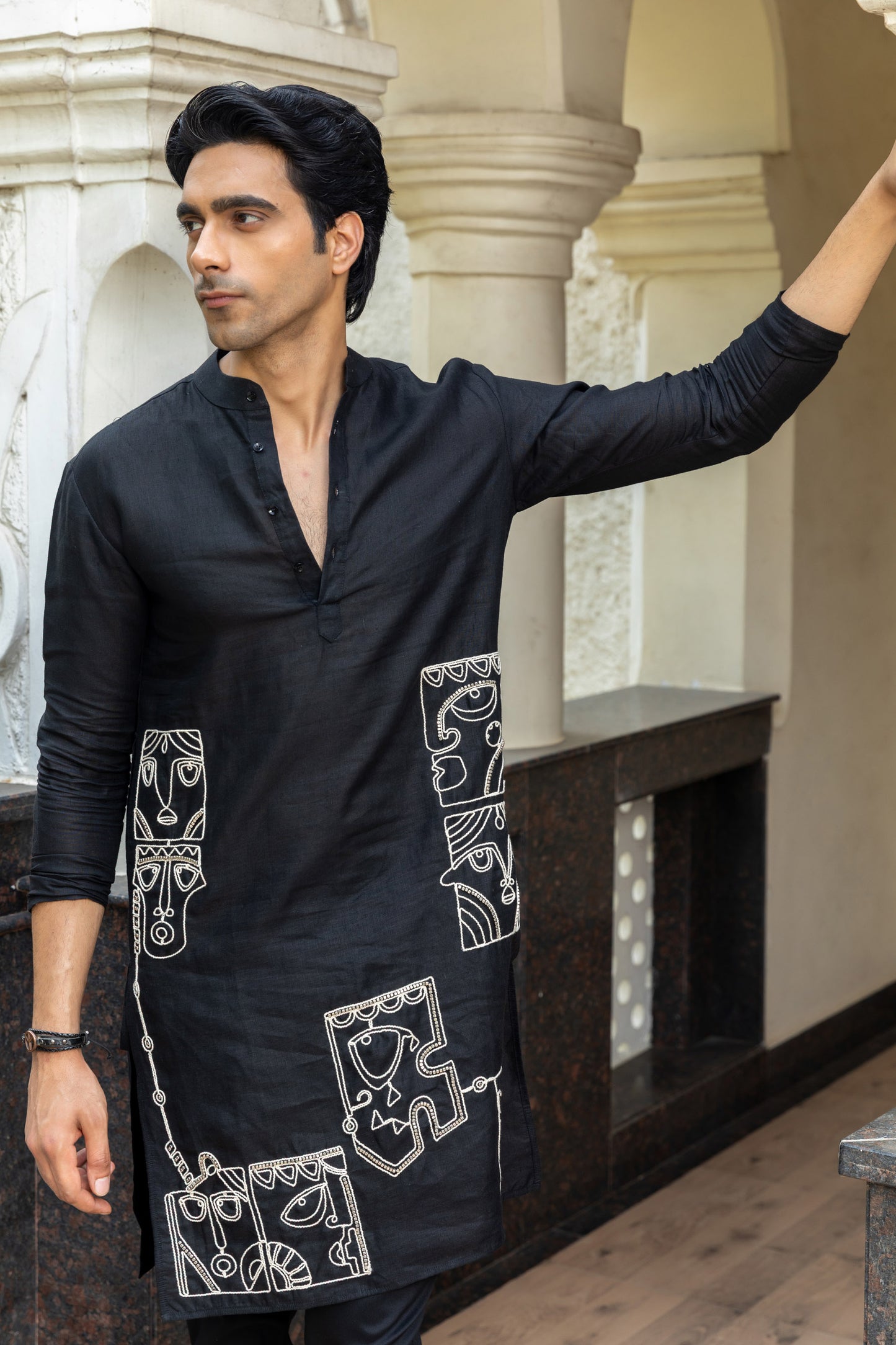 The Noir Linen Kurta