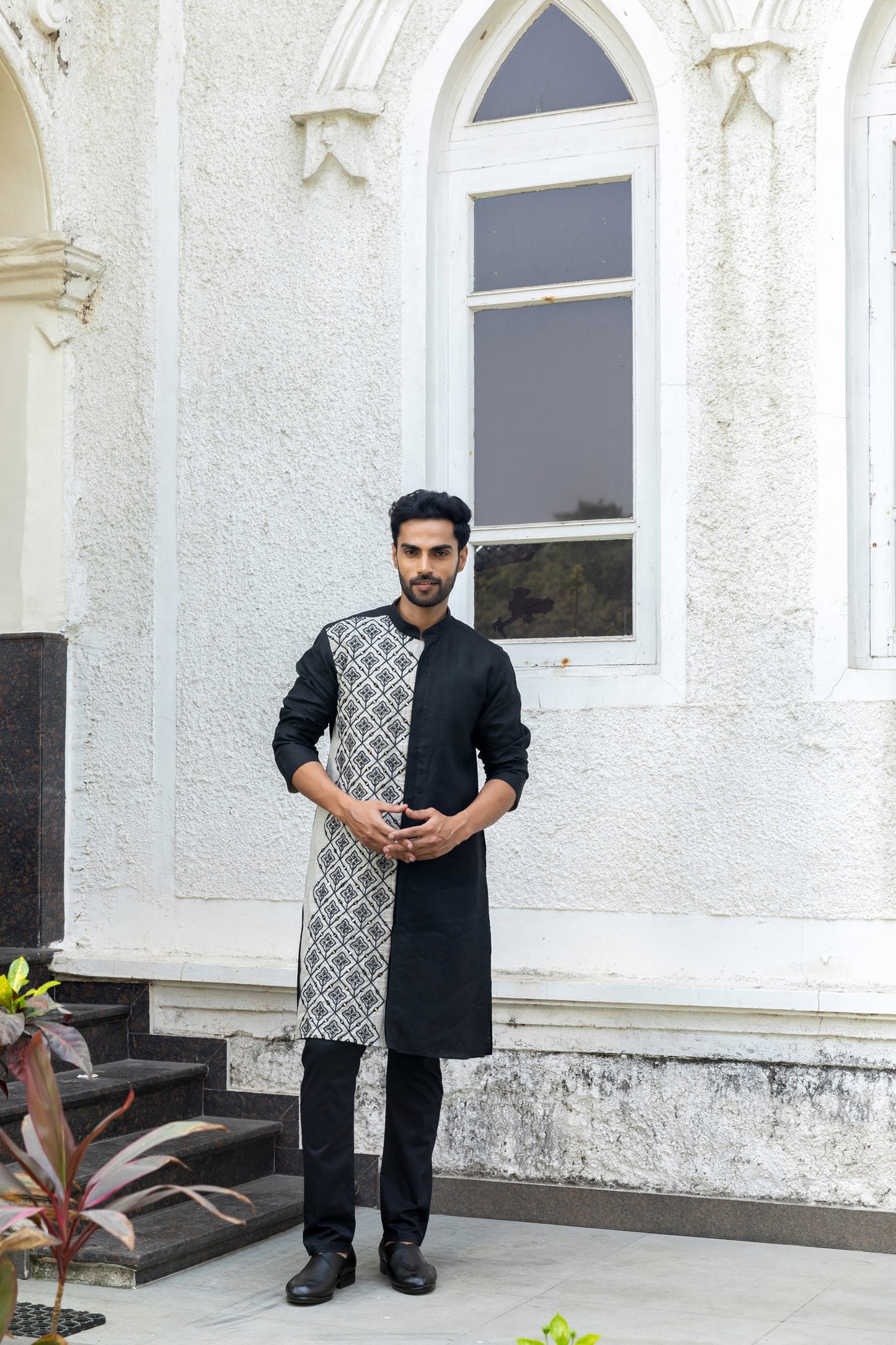 Ebony & Ivory Linen Kurta