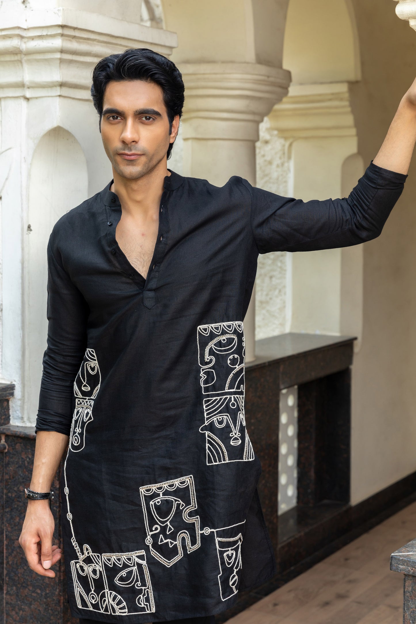 The Noir Linen Kurta